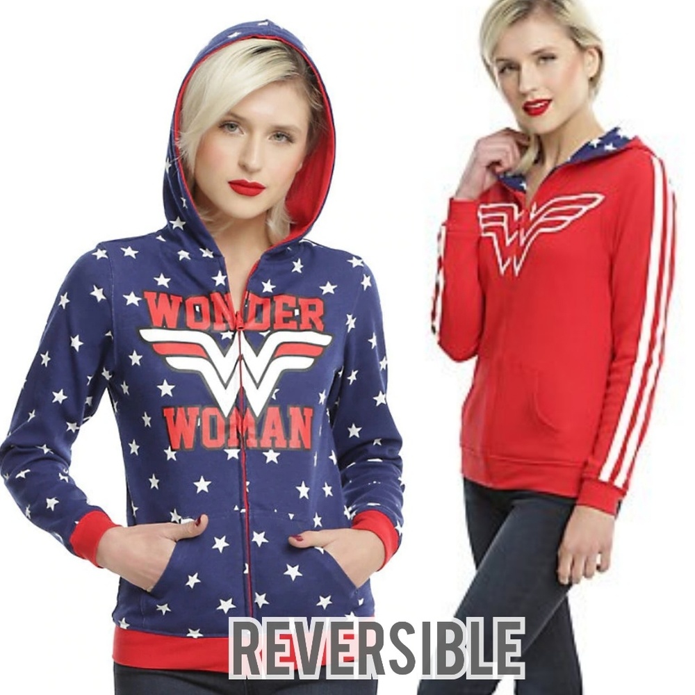 Hot Topic • Wonder Woman Reversible Zip Hoodie